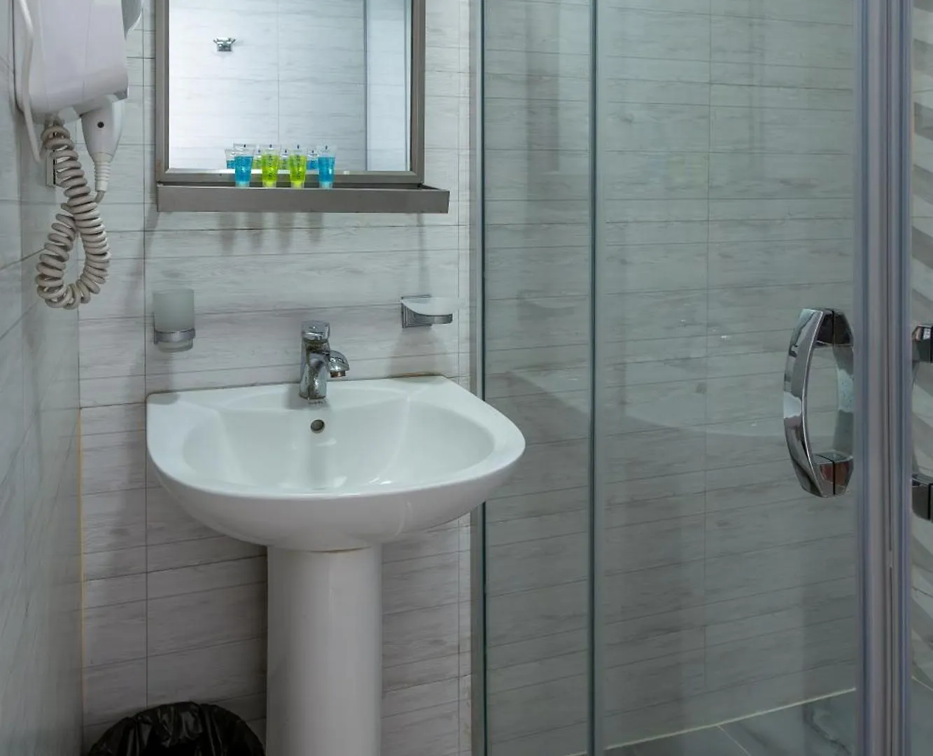 Gar Den De Baku Hotel Azerbaycan